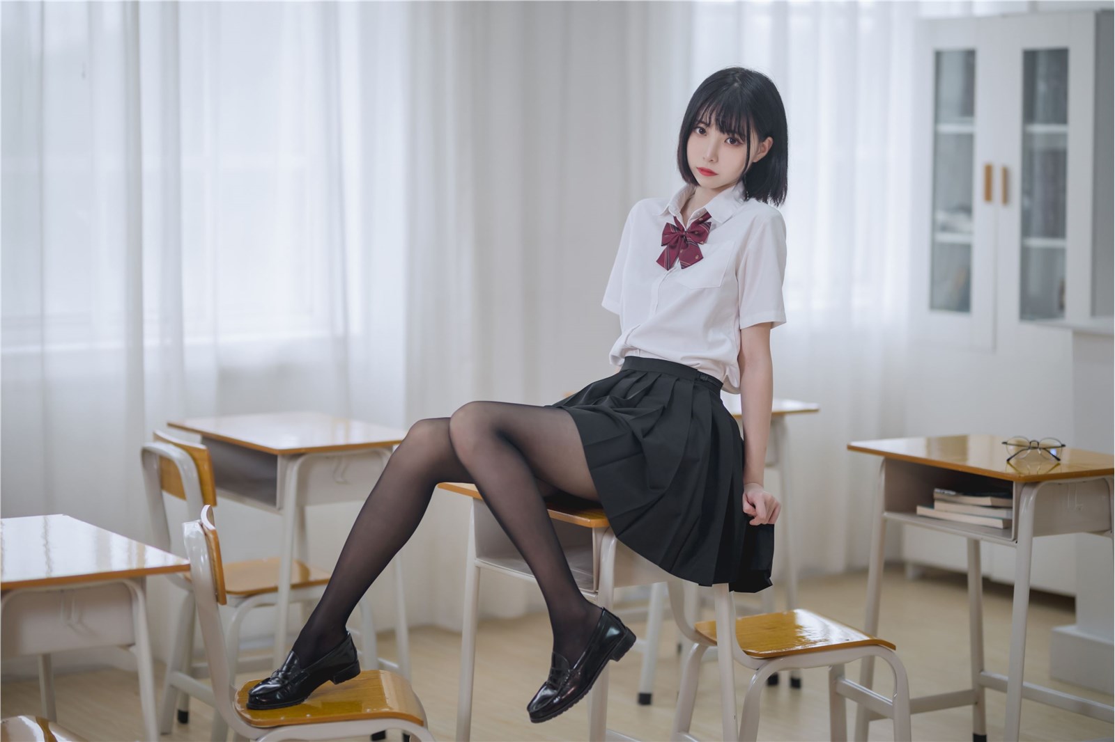 Xu LAN NO.001 Classroom JK Black Silk(16)